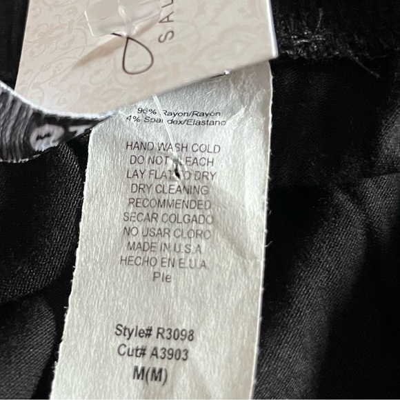 Black Women's Romper - Picture 8 of 8